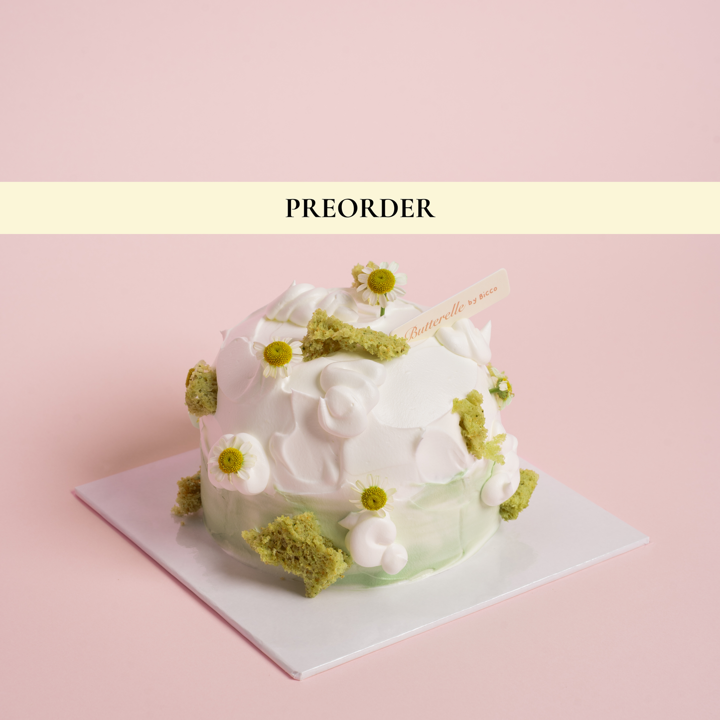 Matcha Mochi Strawberry Cake
